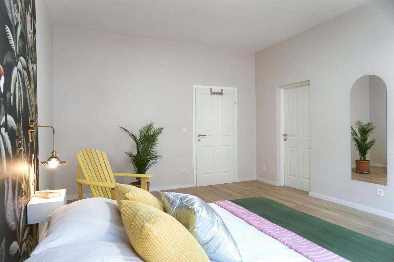 Large Apartments - Great For Groups - With Balcony Or Terrace ウィーン エクステリア 写真