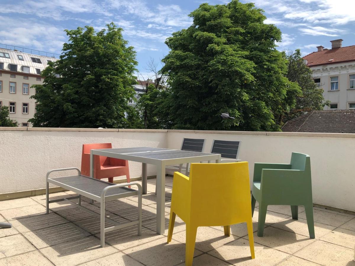 Large Apartments - Great For Groups - With Balcony Or Terrace ウィーン エクステリア 写真