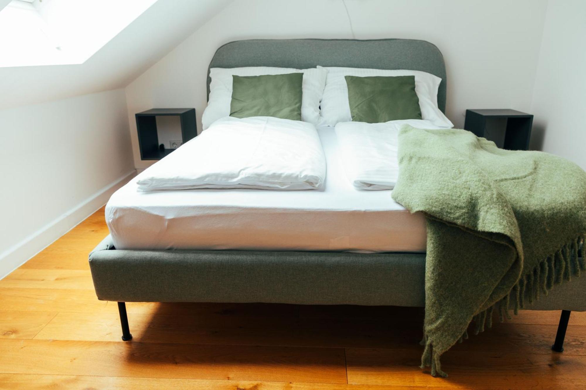 Large Apartments - Great For Groups - With Balcony Or Terrace ウィーン エクステリア 写真